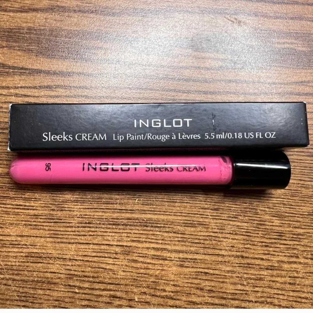 NWT Inglot Sleeks Cream Lip Paint in Pink #95